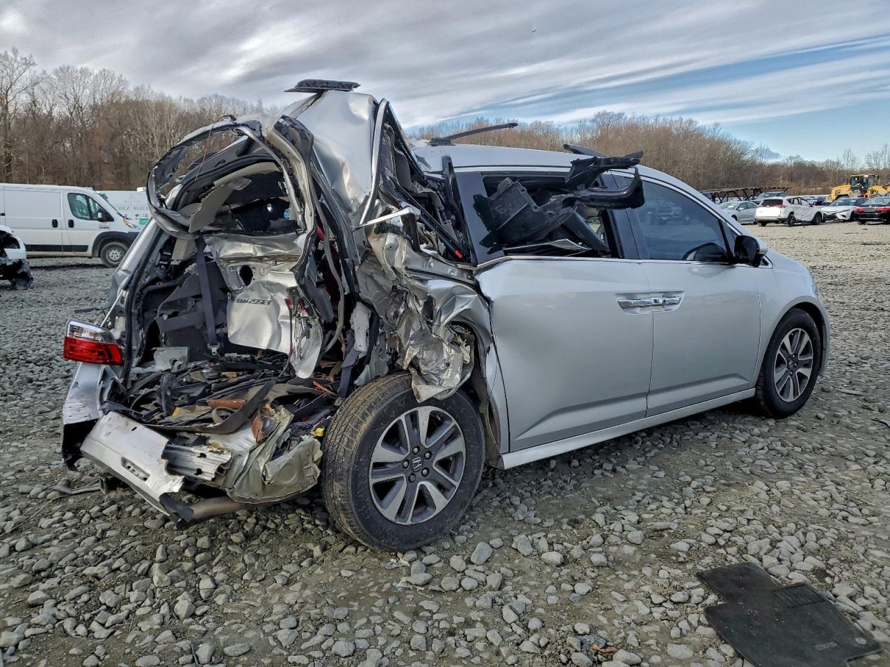 2014 HONDA ODYSSEY TOURING photo 3