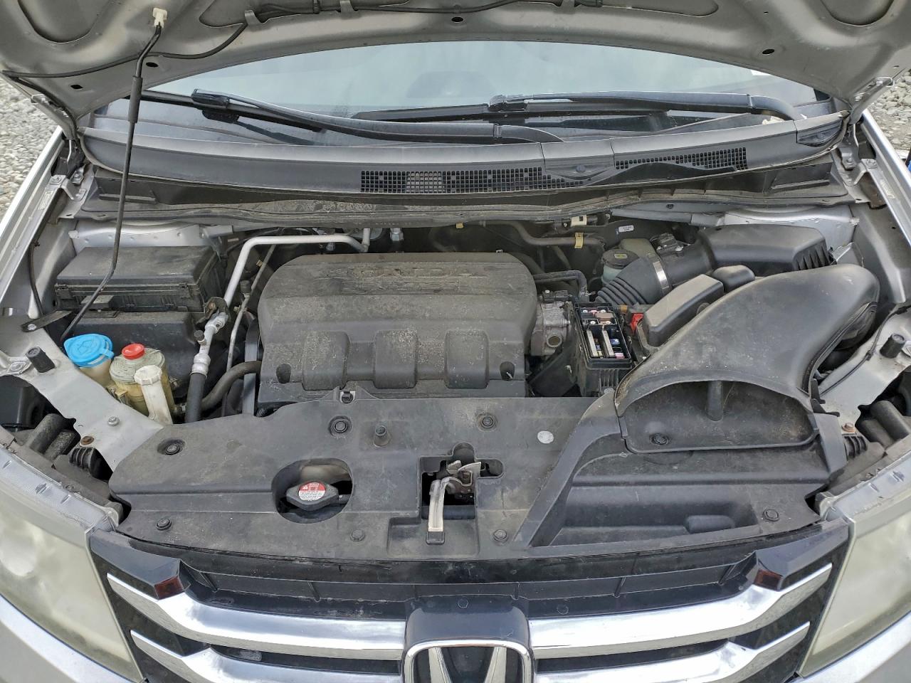 2014 HONDA ODYSSEY TOURING photo 12