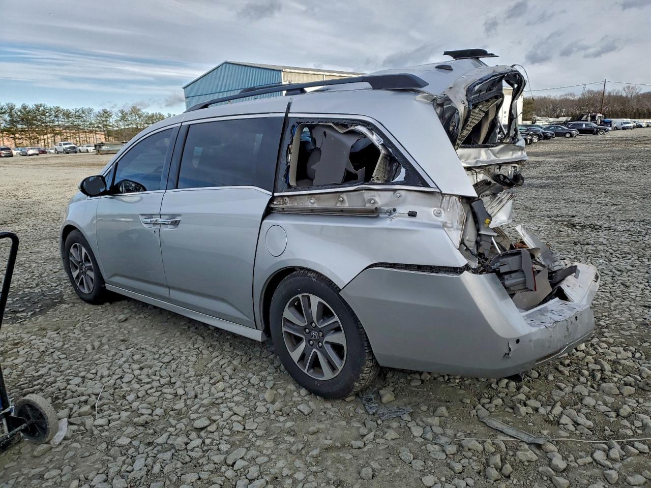 2014 HONDA ODYSSEY TOURING photo 2