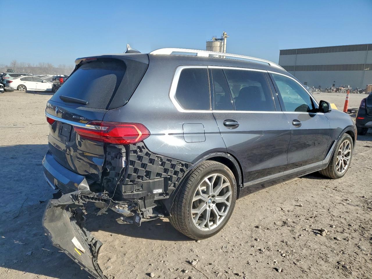 2019 BMW X7 XDRIVE40I photo 3