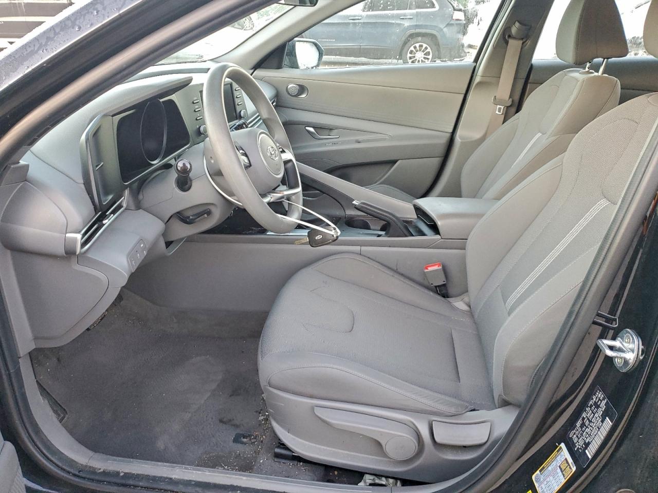 2023 HYUNDAI ELANTRA SE photo 7