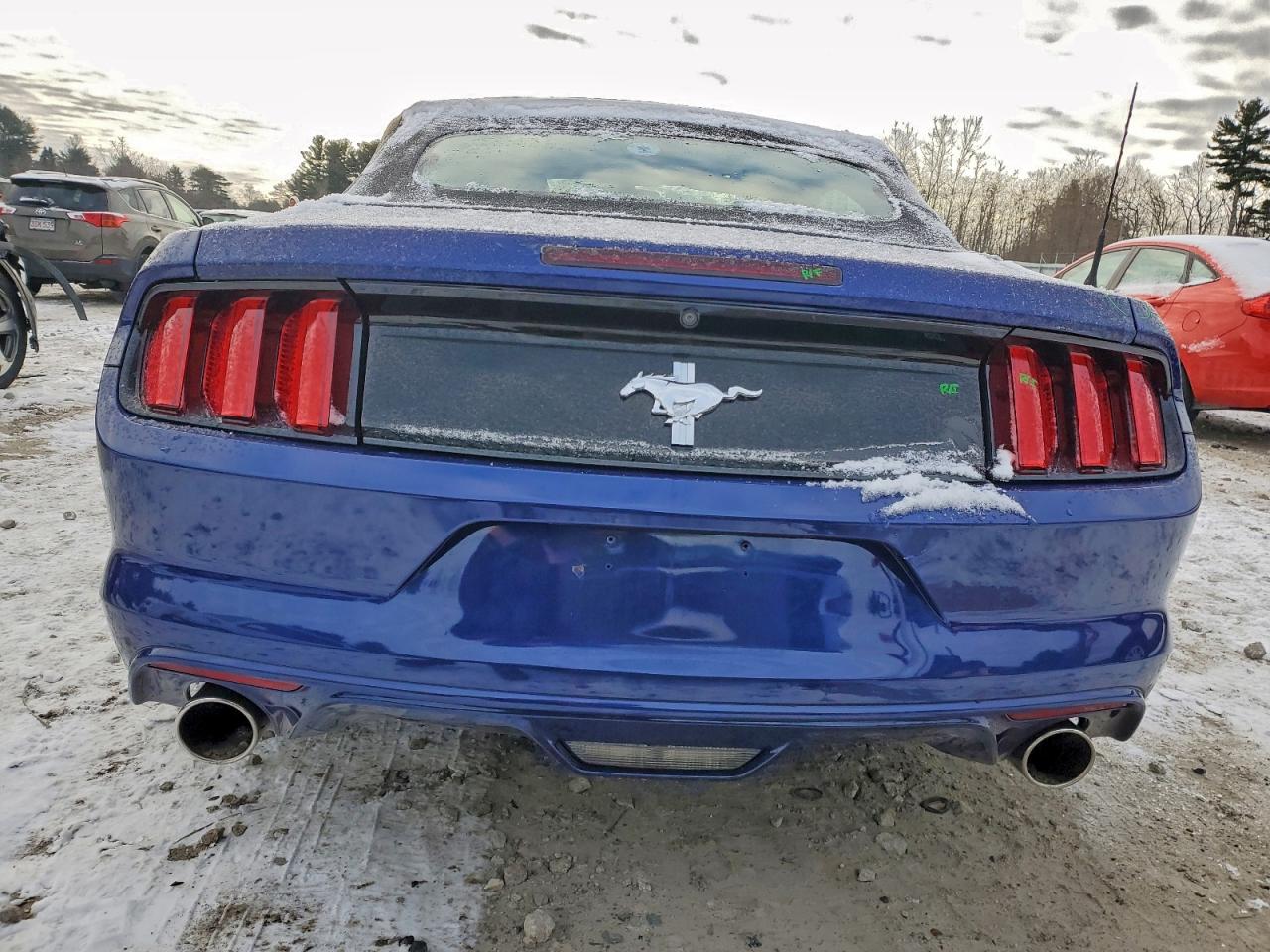2016 FORD MUSTANG photo 6