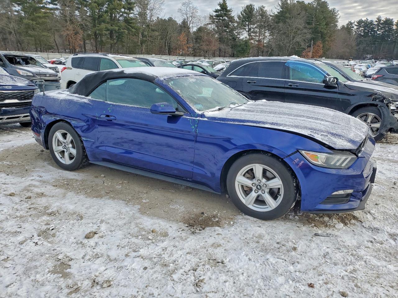 2016 FORD MUSTANG photo 4