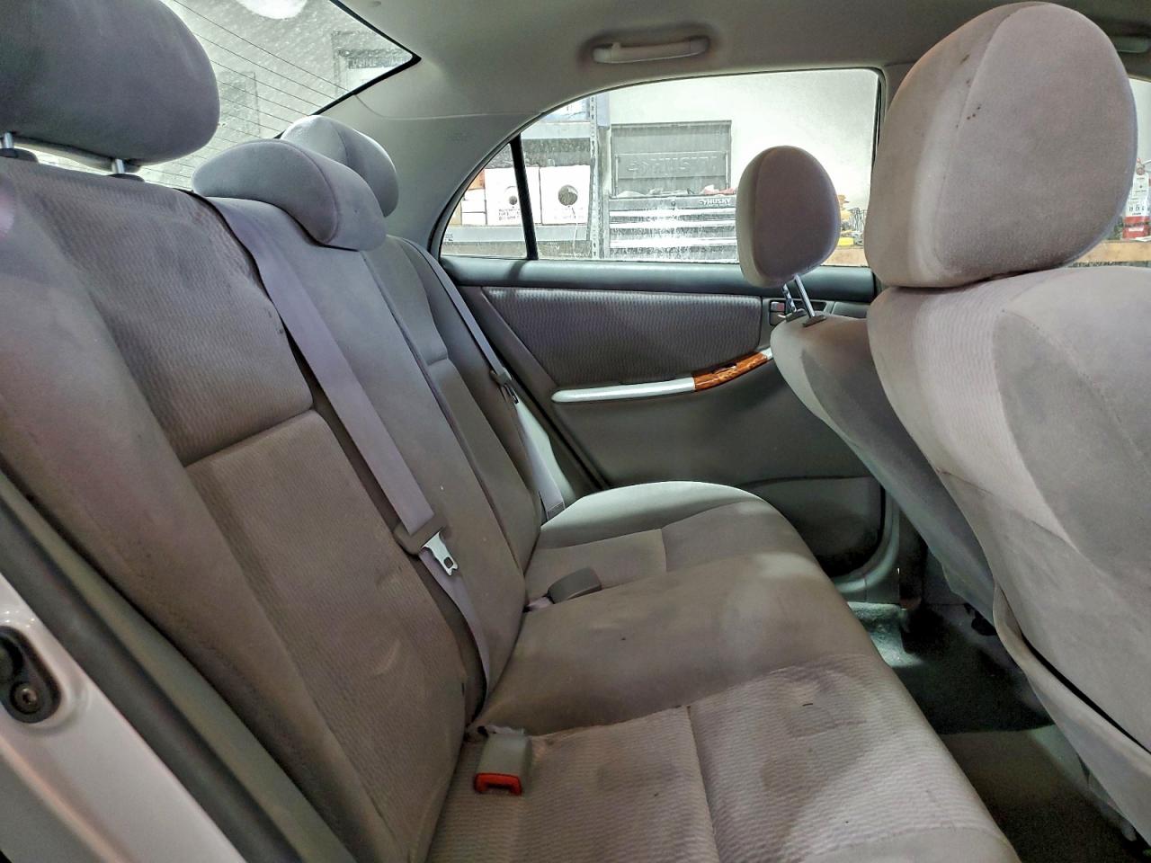 2006 TOYOTA COROLLA CE photo 10