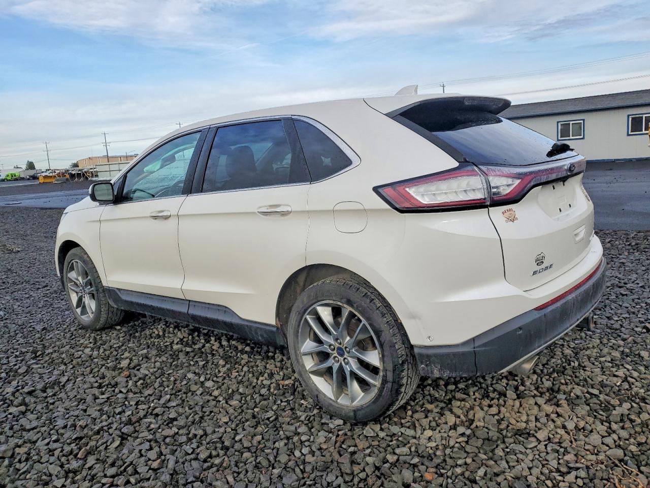 2015 FORD EDGE TITANIUM photo 2