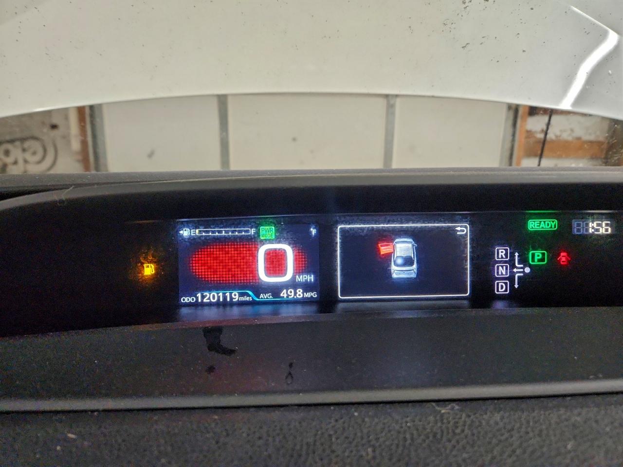 2016 TOYOTA PRIUS photo 9
