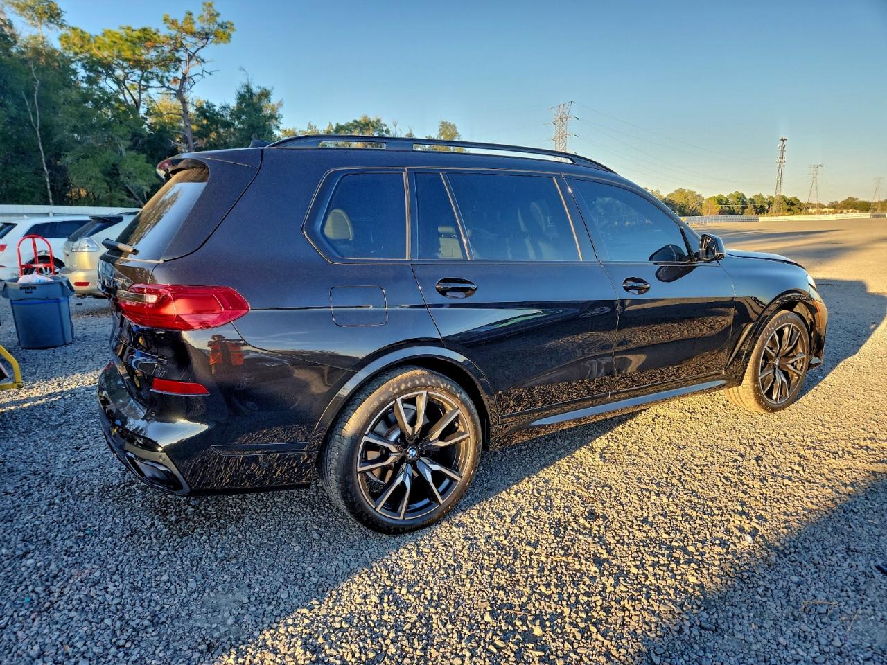 2021 BMW X7 XDRIVE40I photo 5