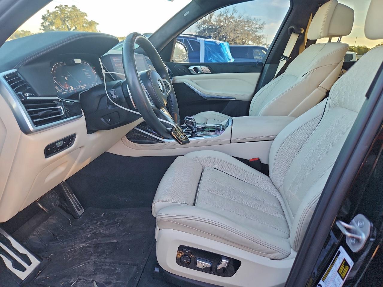 2021 BMW X7 XDRIVE40I photo 13