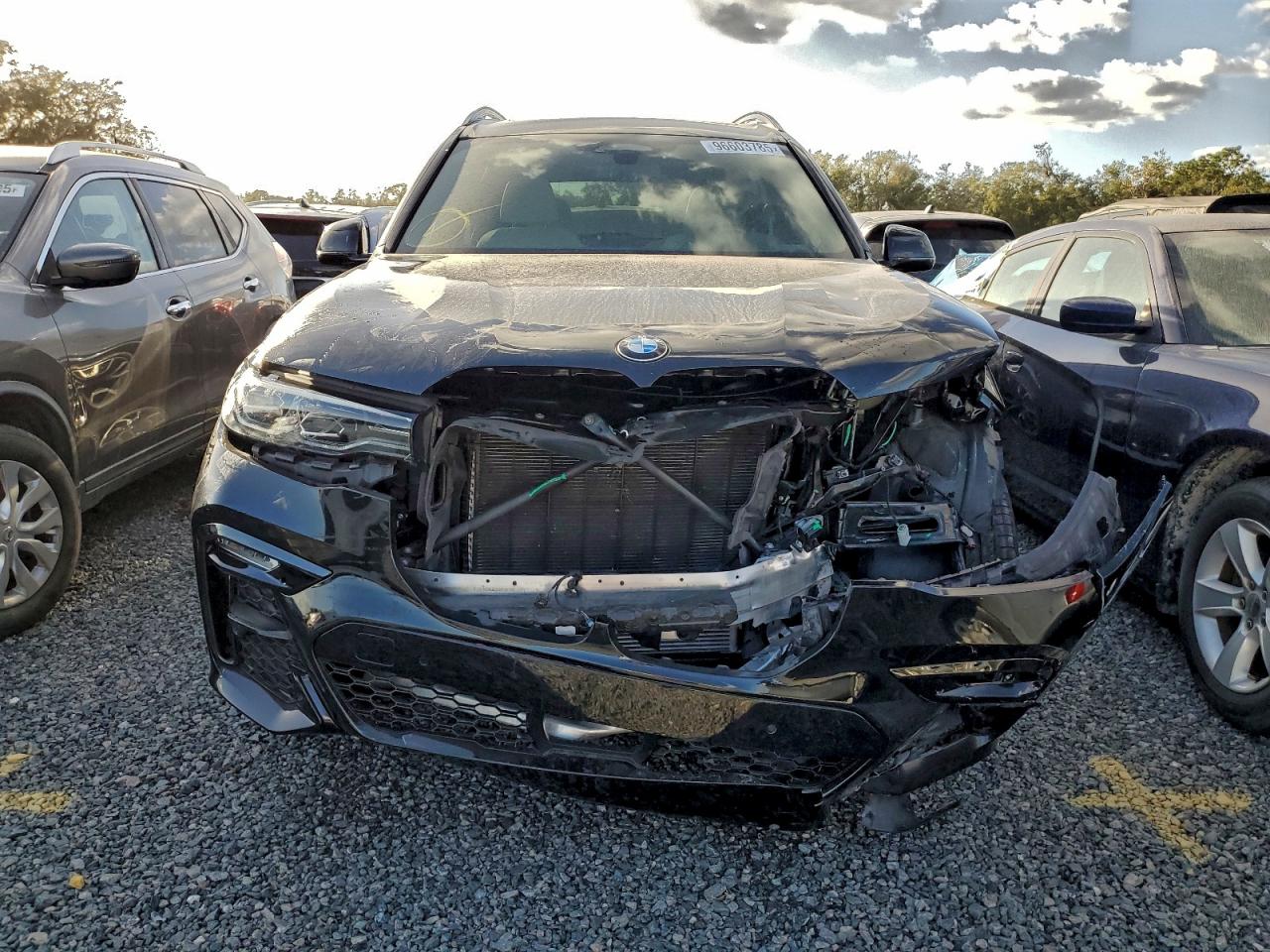 2021 BMW X7 XDRIVE40I photo 9