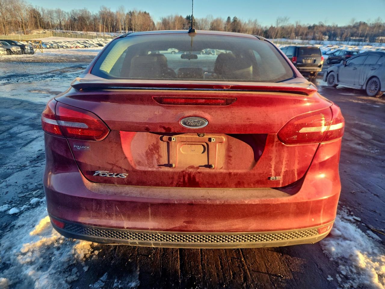 2015 FORD FOCUS SE photo 11