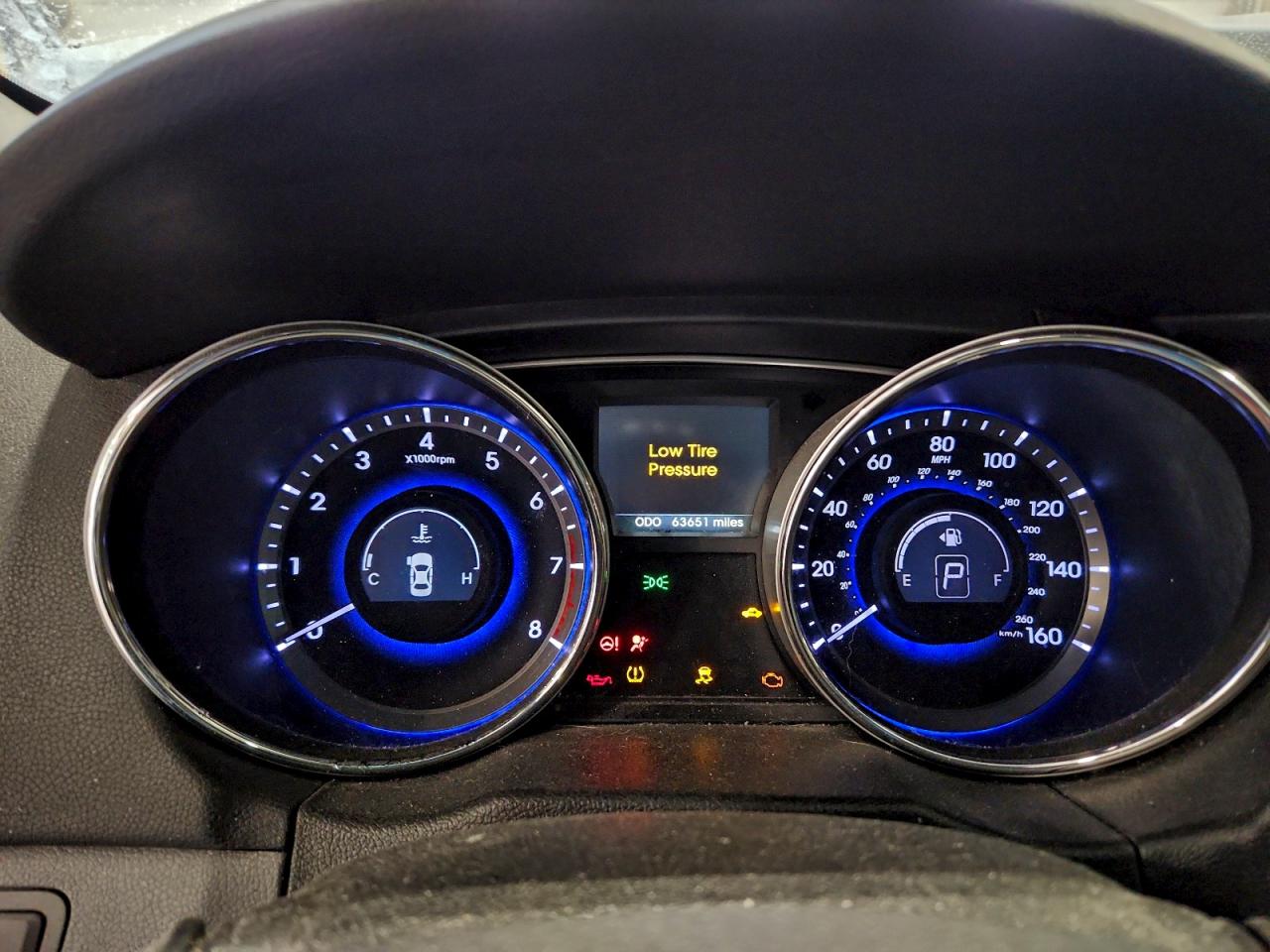 2014 HYUNDAI SONATA SE photo 9