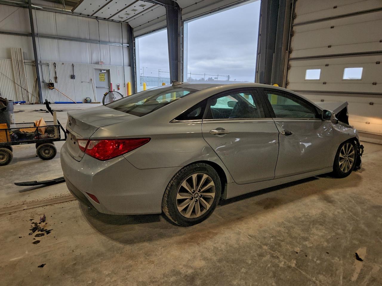 2014 HYUNDAI SONATA SE photo 3