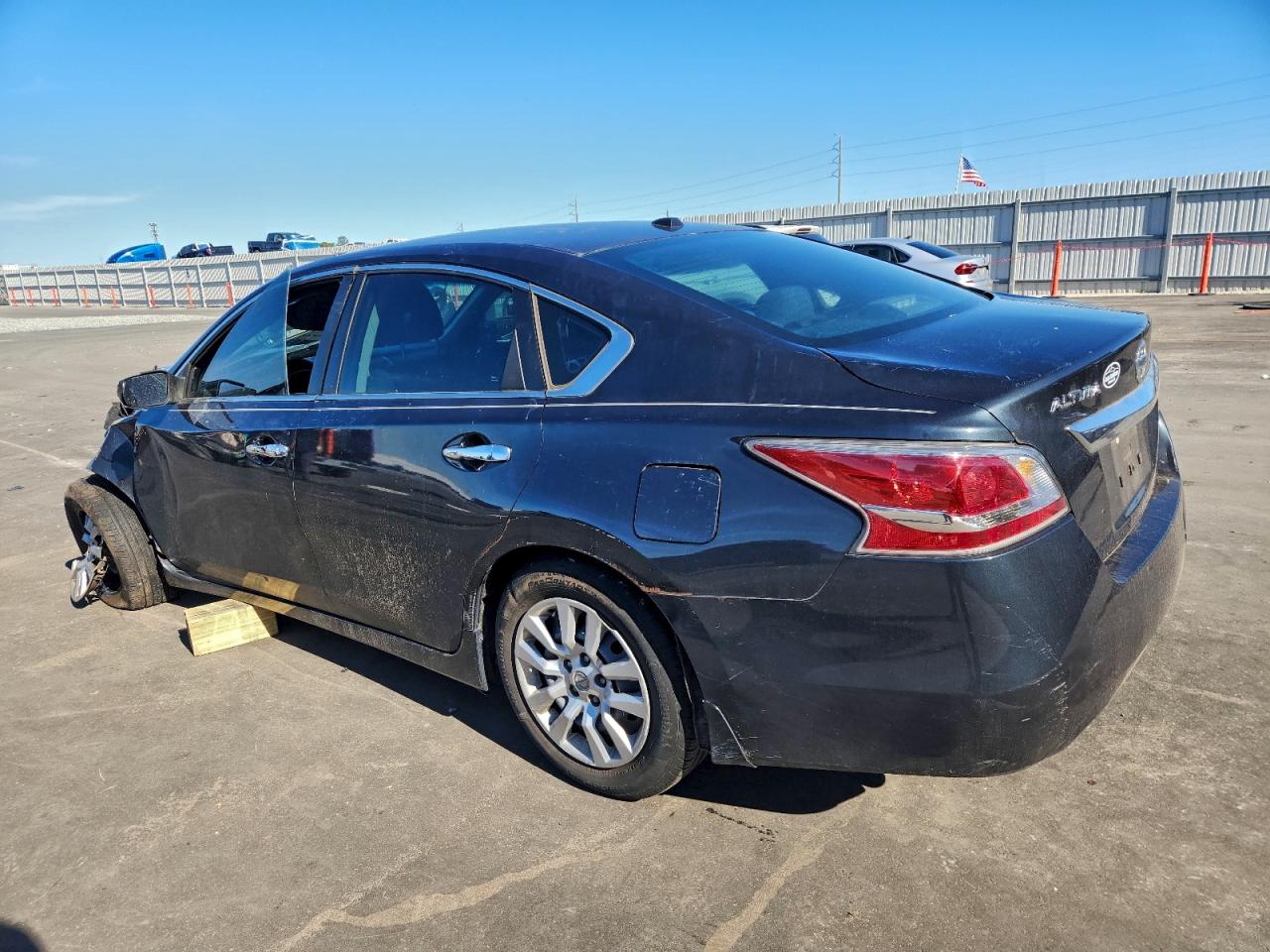 2015 NISSAN ALTIMA 2.5 photo 2