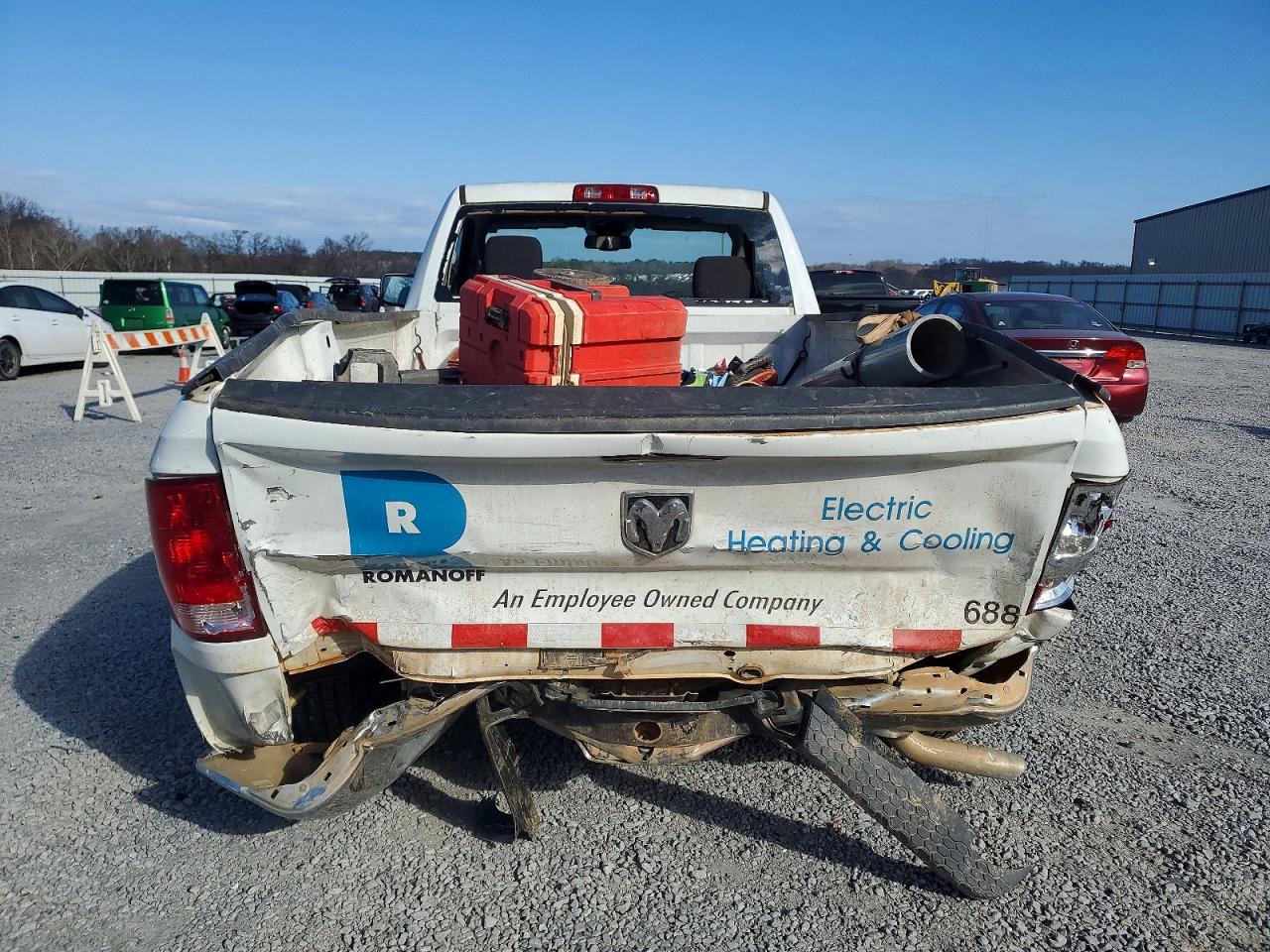 2022 RAM 1500 CLASSIC TRADESMAN photo 6