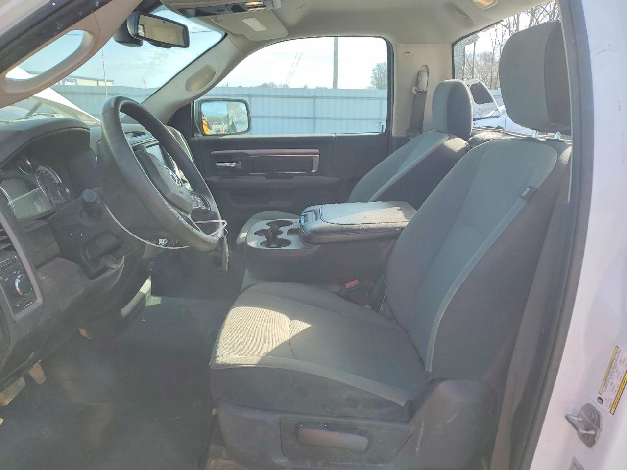 2022 RAM 1500 CLASSIC TRADESMAN photo 7