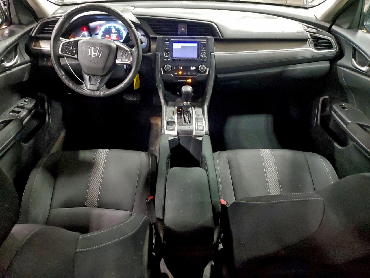 2020 HONDA CIVIC LX photo 8