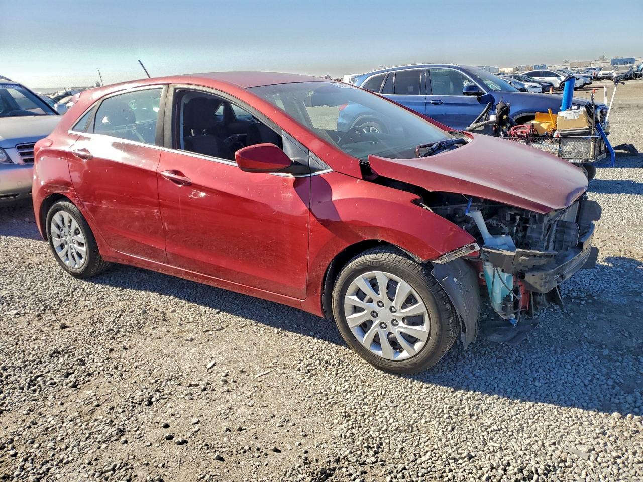 2017 HYUNDAI ELANTRA GT photo 4
