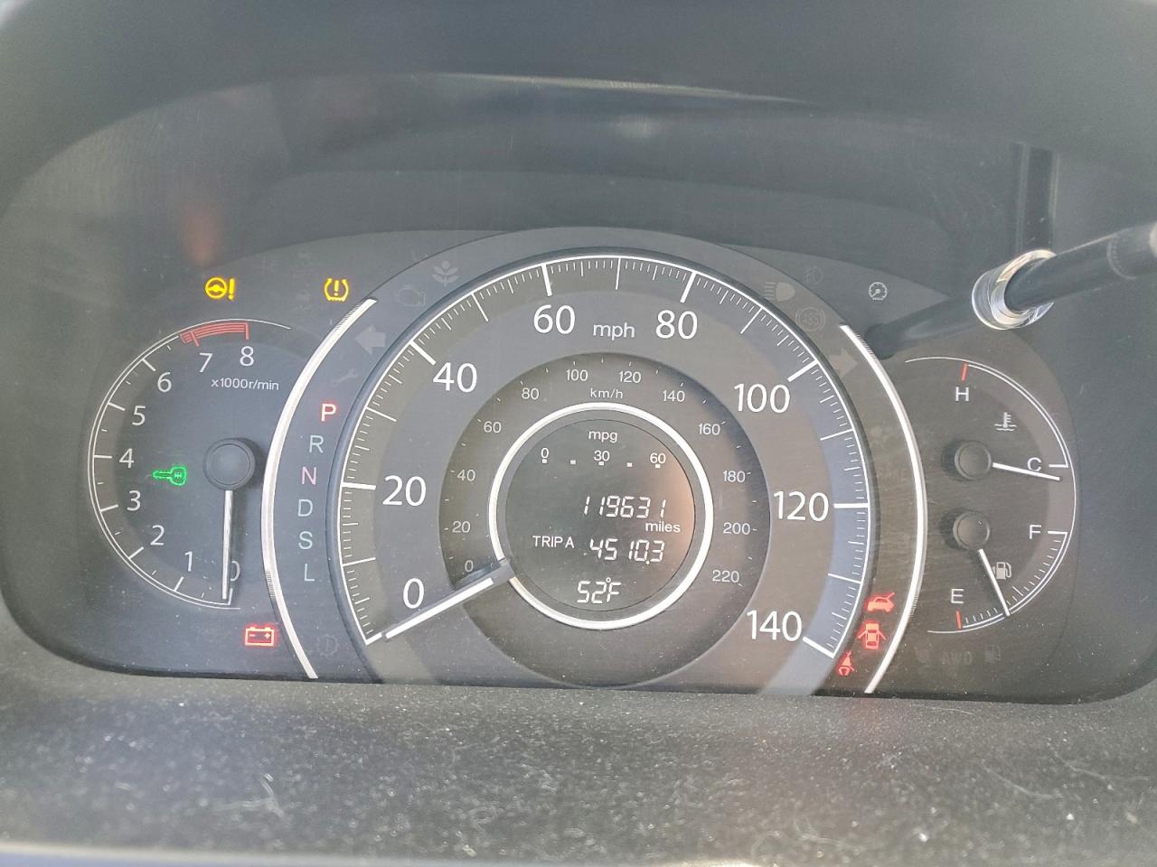 2016 HONDA CR-V LX photo 9