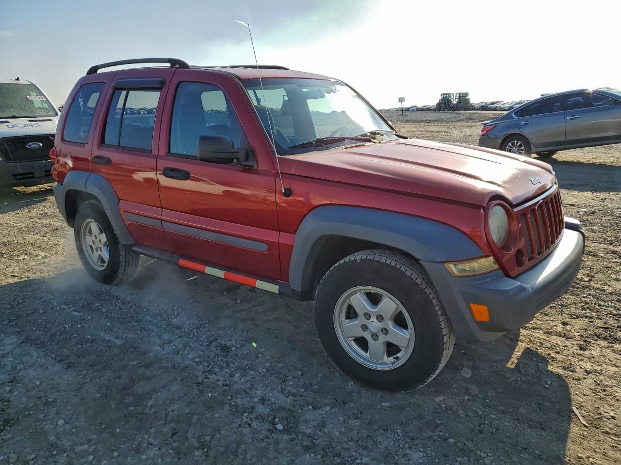 2005 JEEP LIBERTY SPORT photo 4