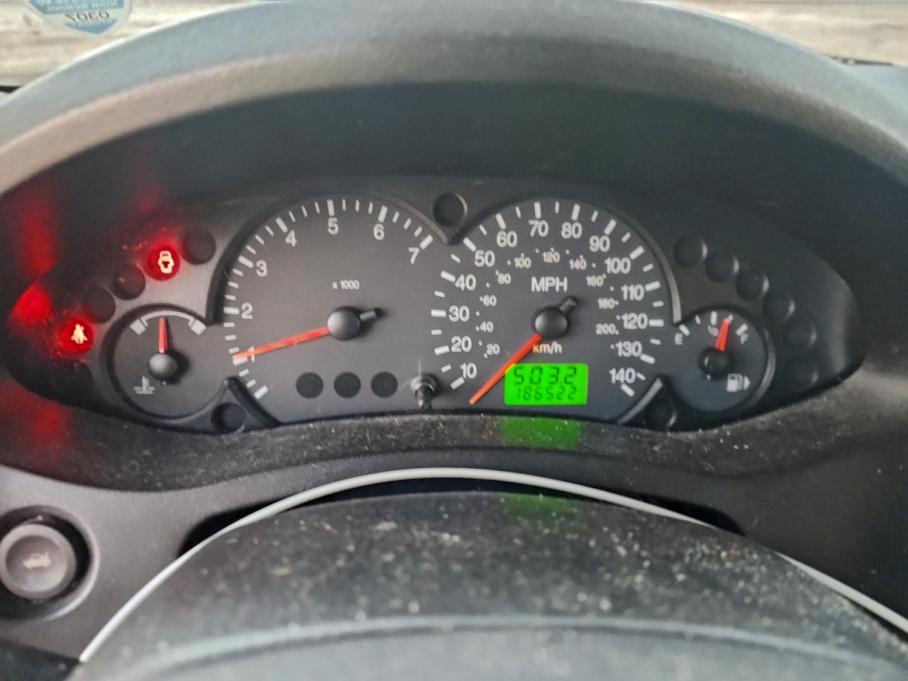 2006 FORD FOCUS ZX4 photo 25