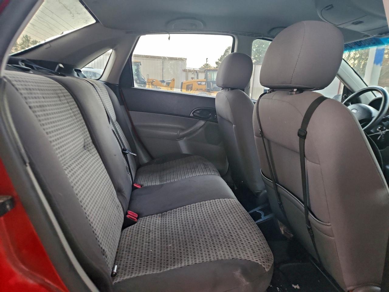 2006 FORD FOCUS ZX4 photo 28