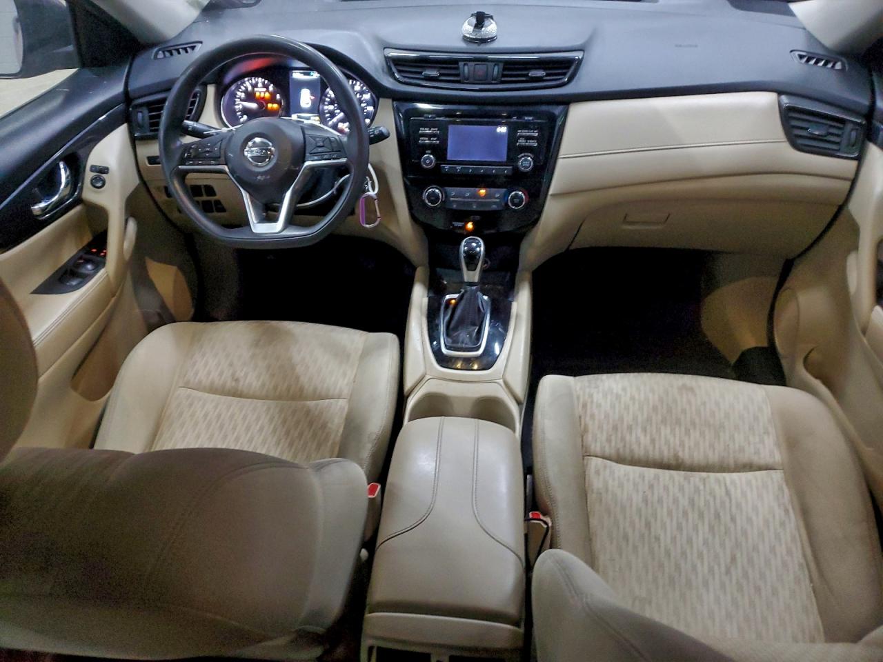 2017 NISSAN ROGUE S photo 8