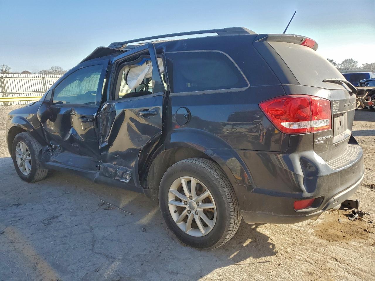 2017 DODGE JOURNEY SXT photo 2