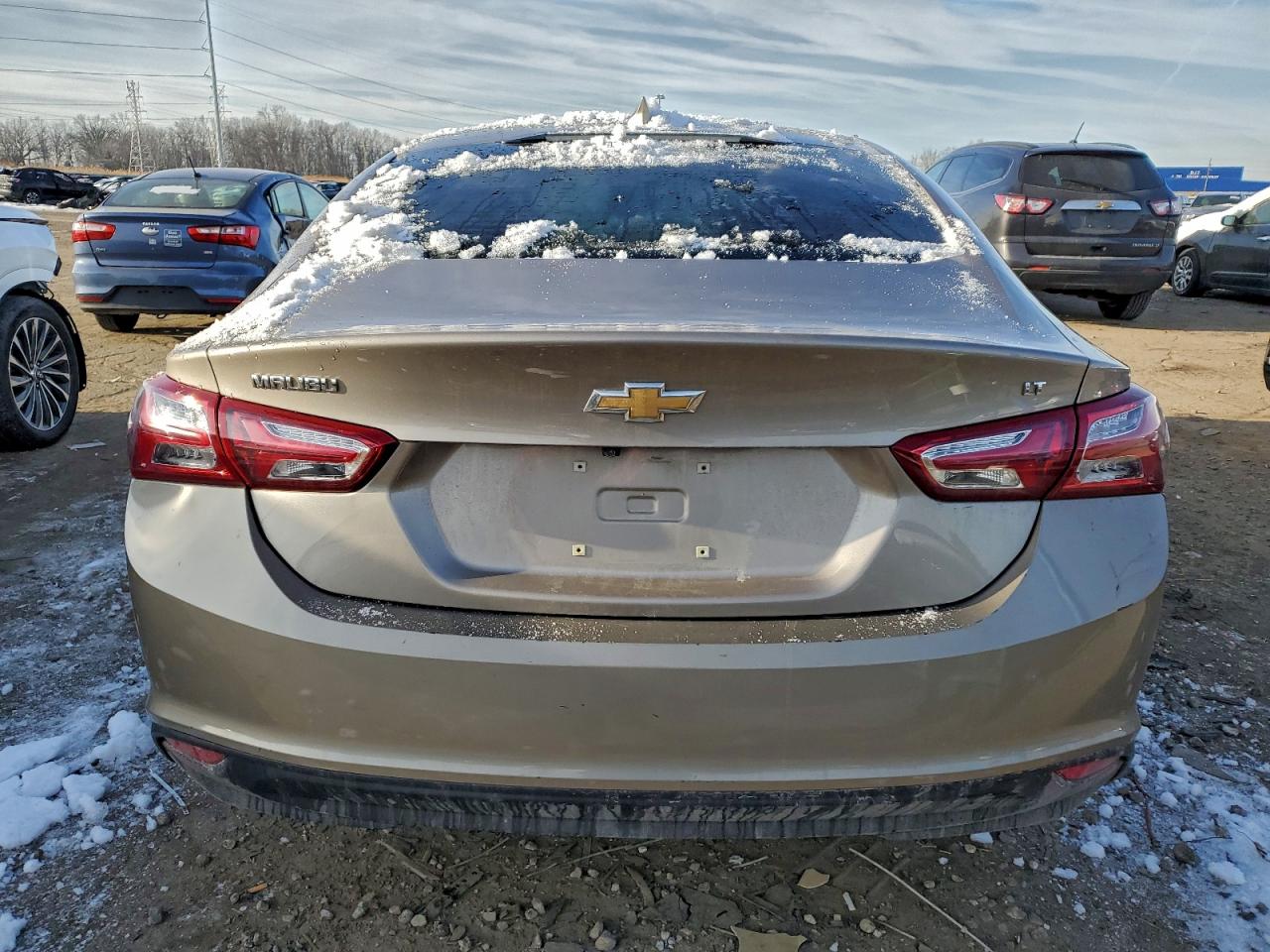 2022 CHEVROLET MALIBU LT photo 6
