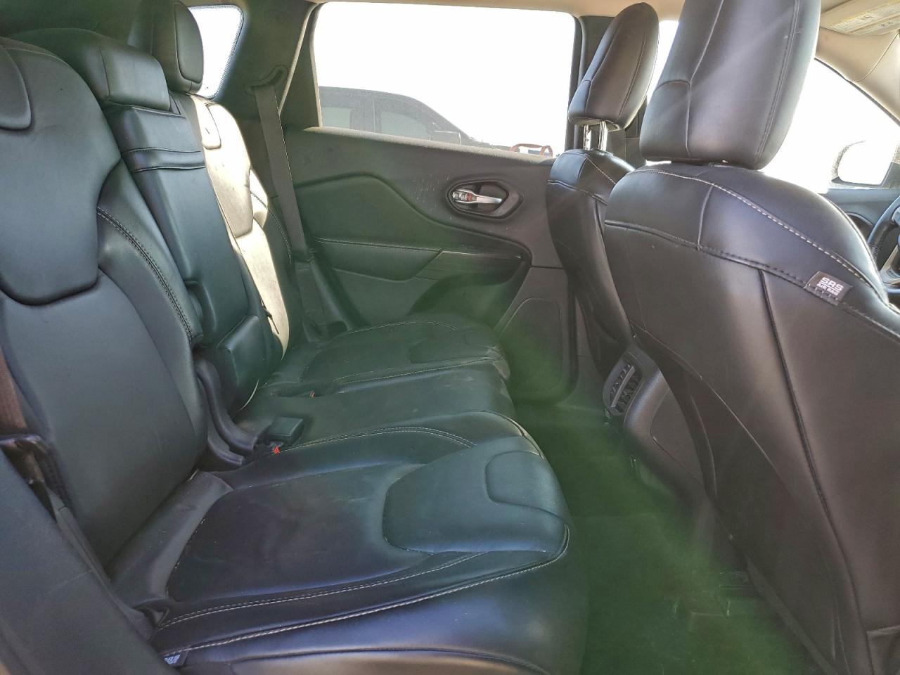 2015 JEEP CHEROKEE LIMITED photo 11