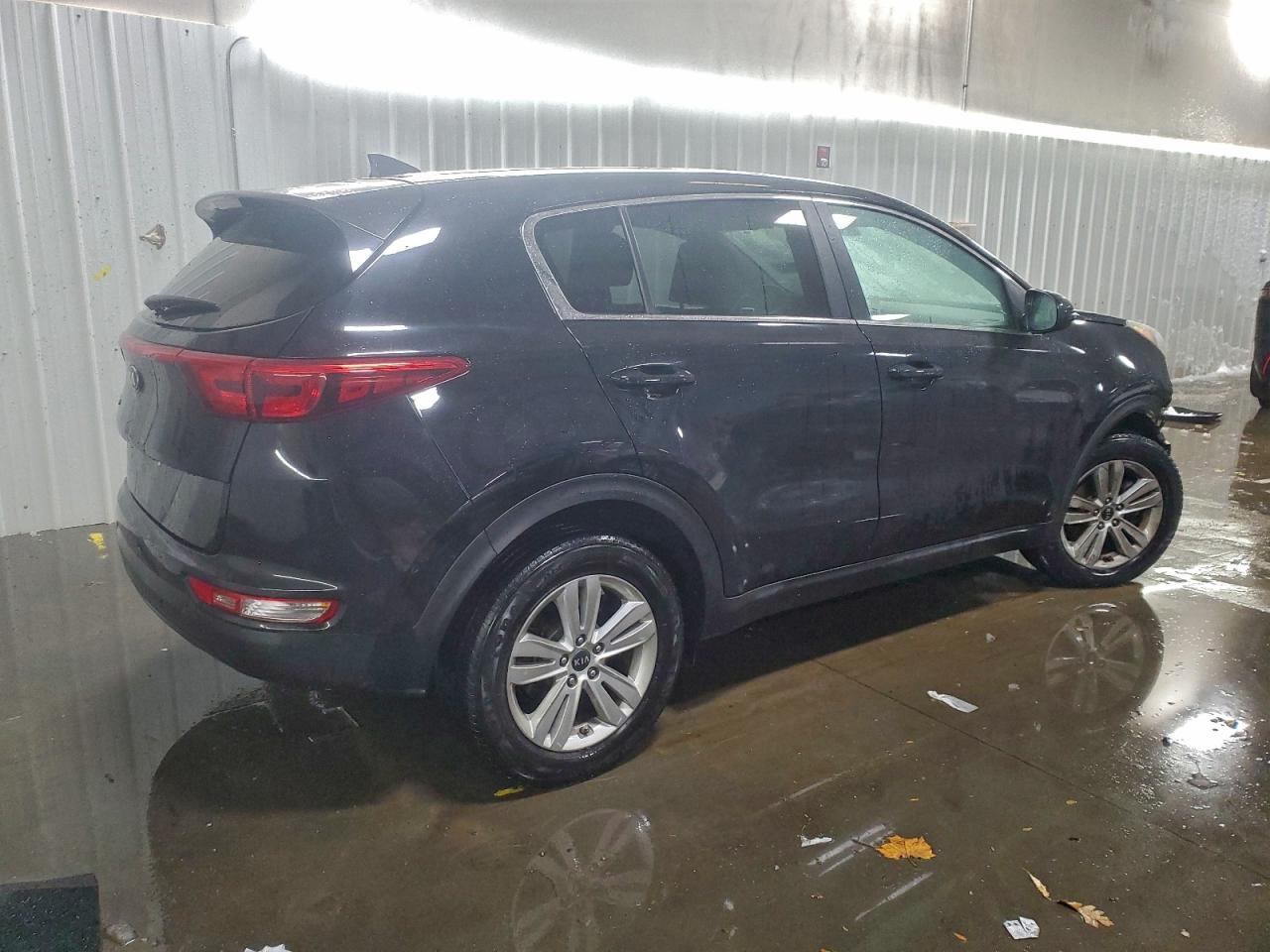 2019 KIA SPORTAGE LX photo 3