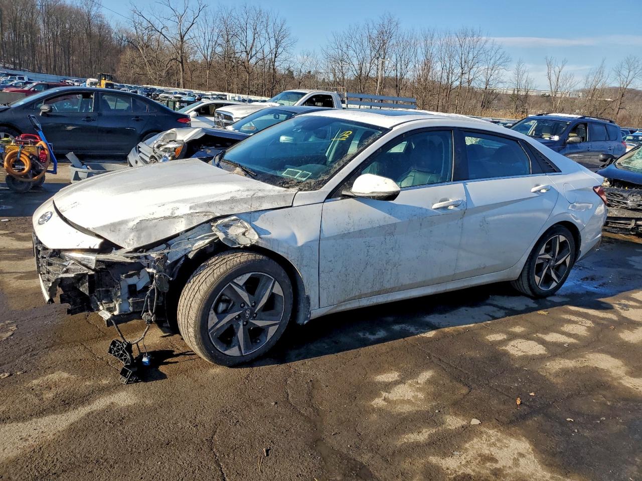 2023 HYUNDAI ELANTRA