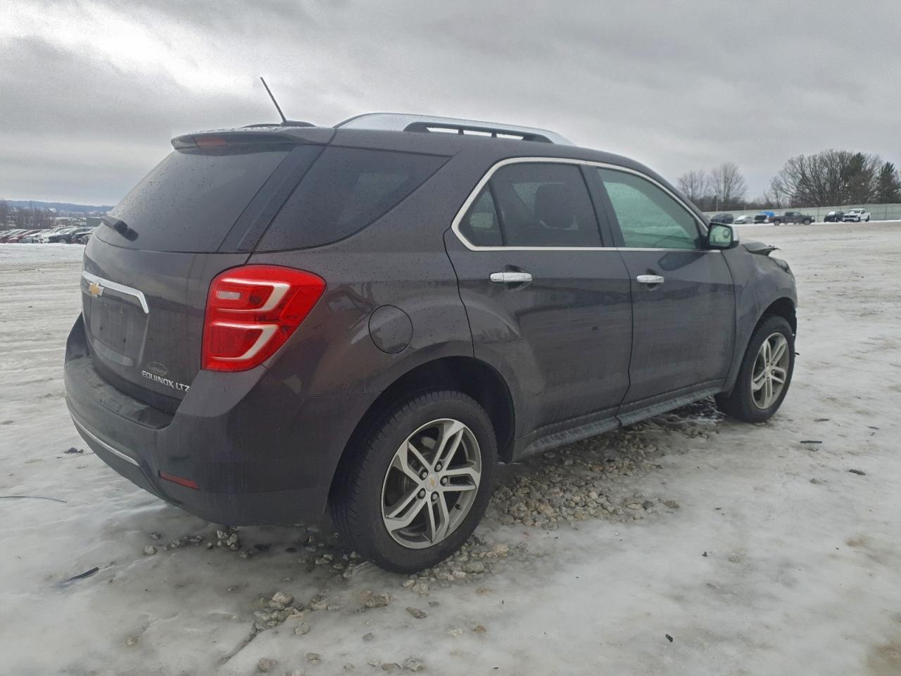 2016 CHEVROLET EQUINOX LTZ photo 3