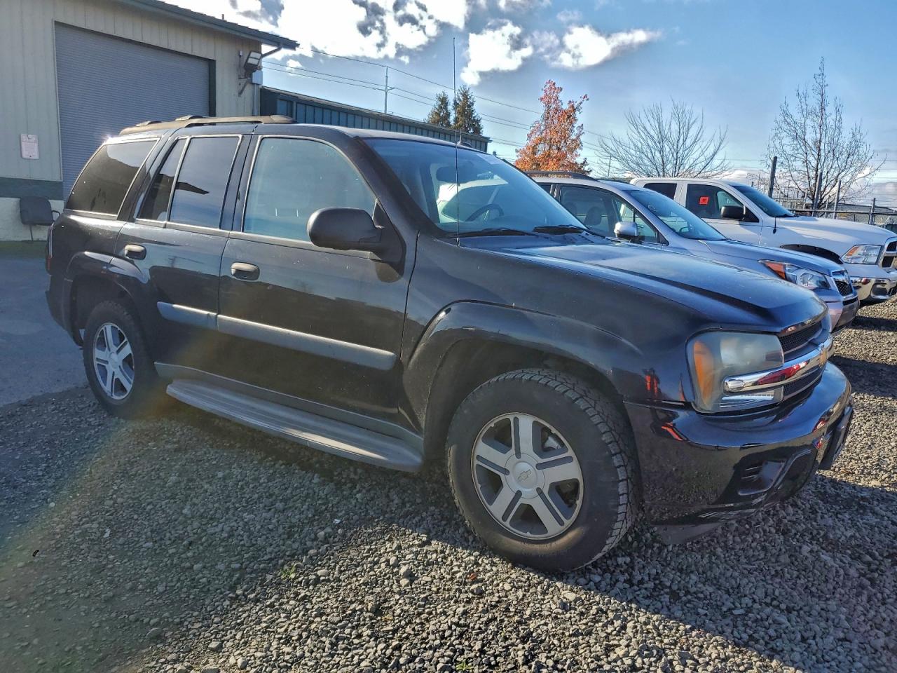 2005 CHEVROLET TRAILBLAZER LS photo 4