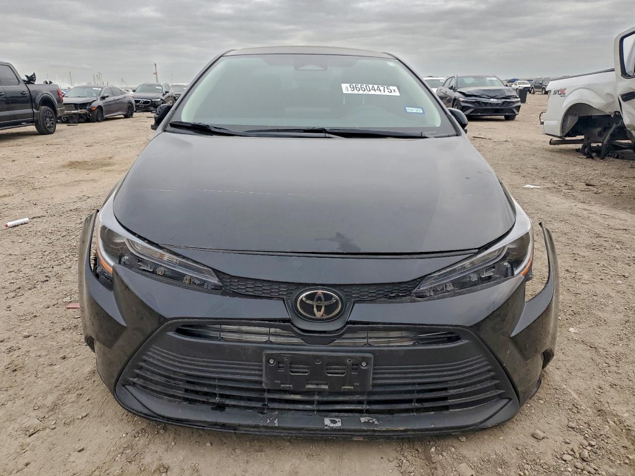2025 TOYOTA COROLLA LE photo 5