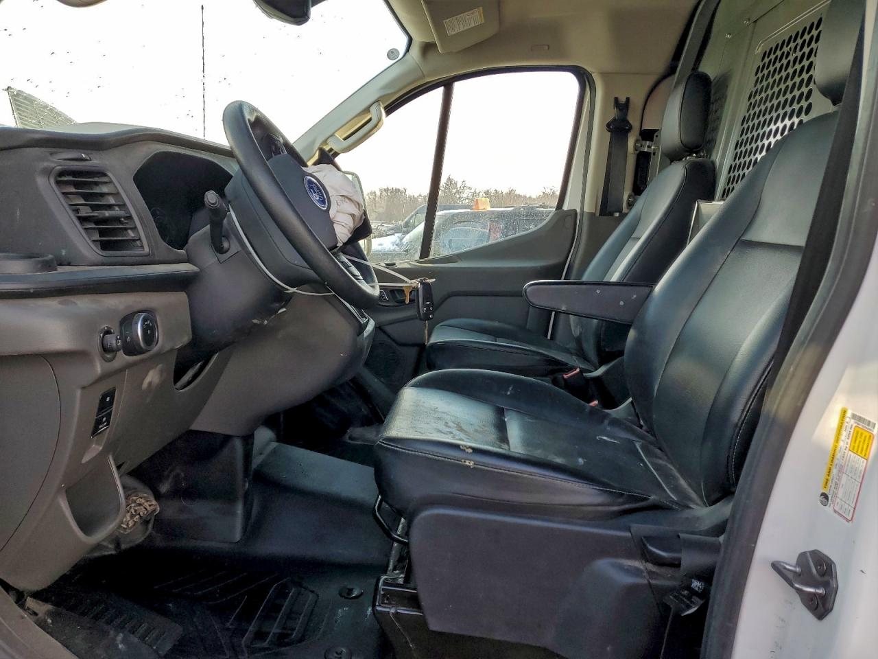 2025 FORD TRANSIT T-350 photo 7