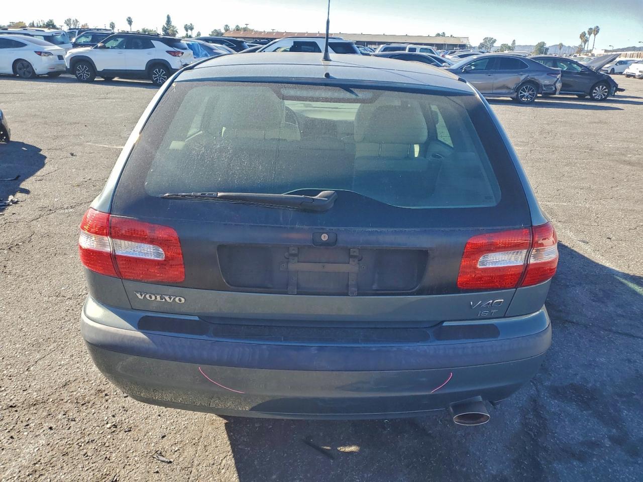 2002 VOLVO V40 1.9T photo 6