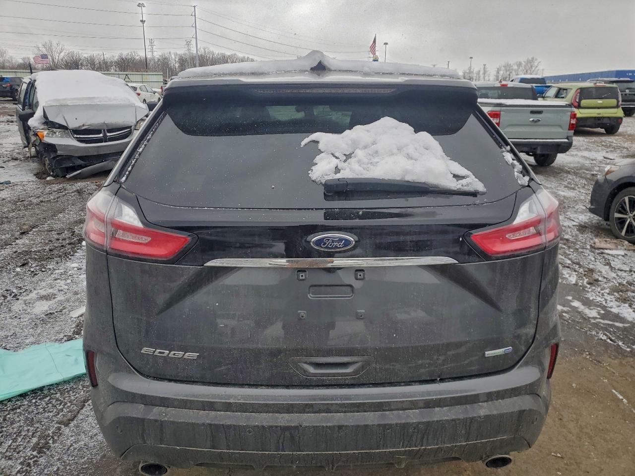 2020 FORD EDGE SE photo 6