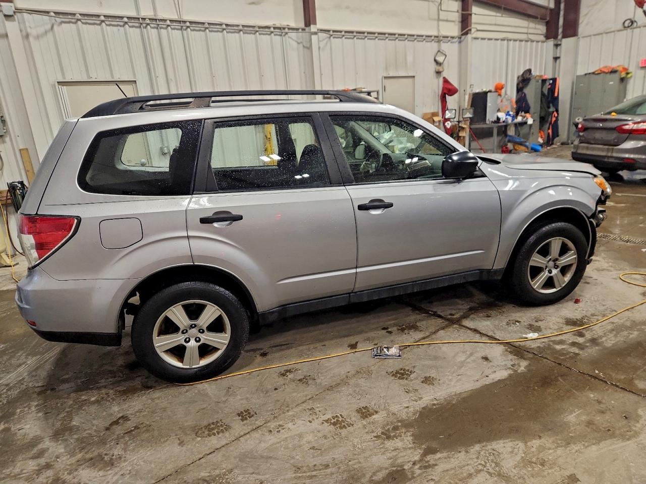 2013 SUBARU FORESTER 2.5X photo 3