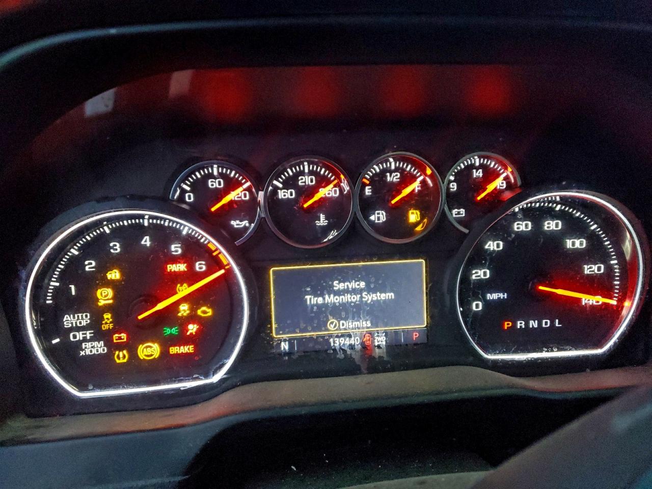2019 CHEVROLET SILVERADO K1500 LT photo 9
