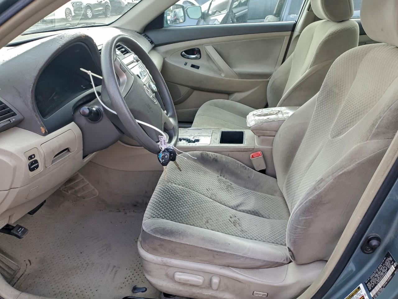 2009 TOYOTA CAMRY BASE photo 7