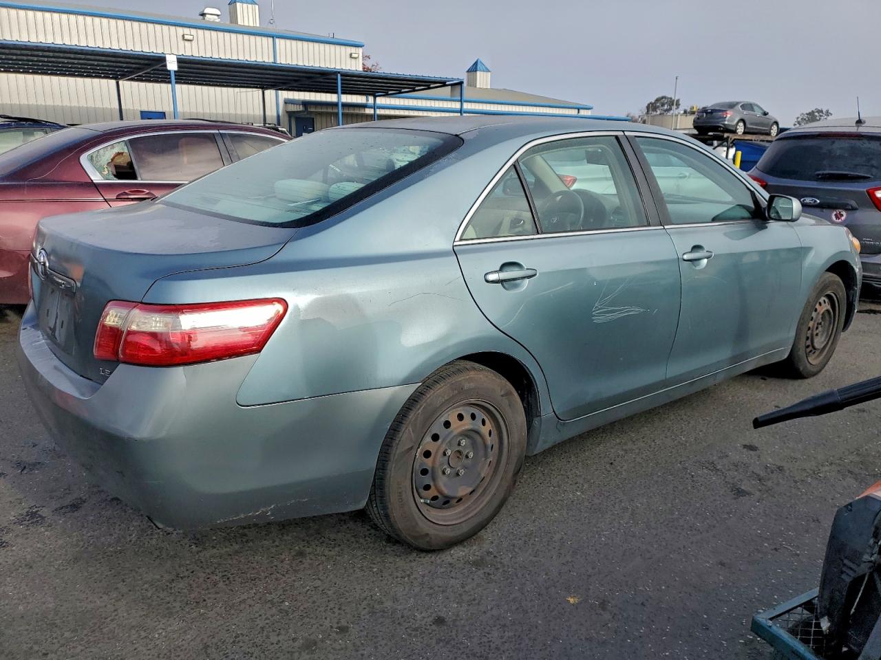 2009 TOYOTA CAMRY BASE photo 3