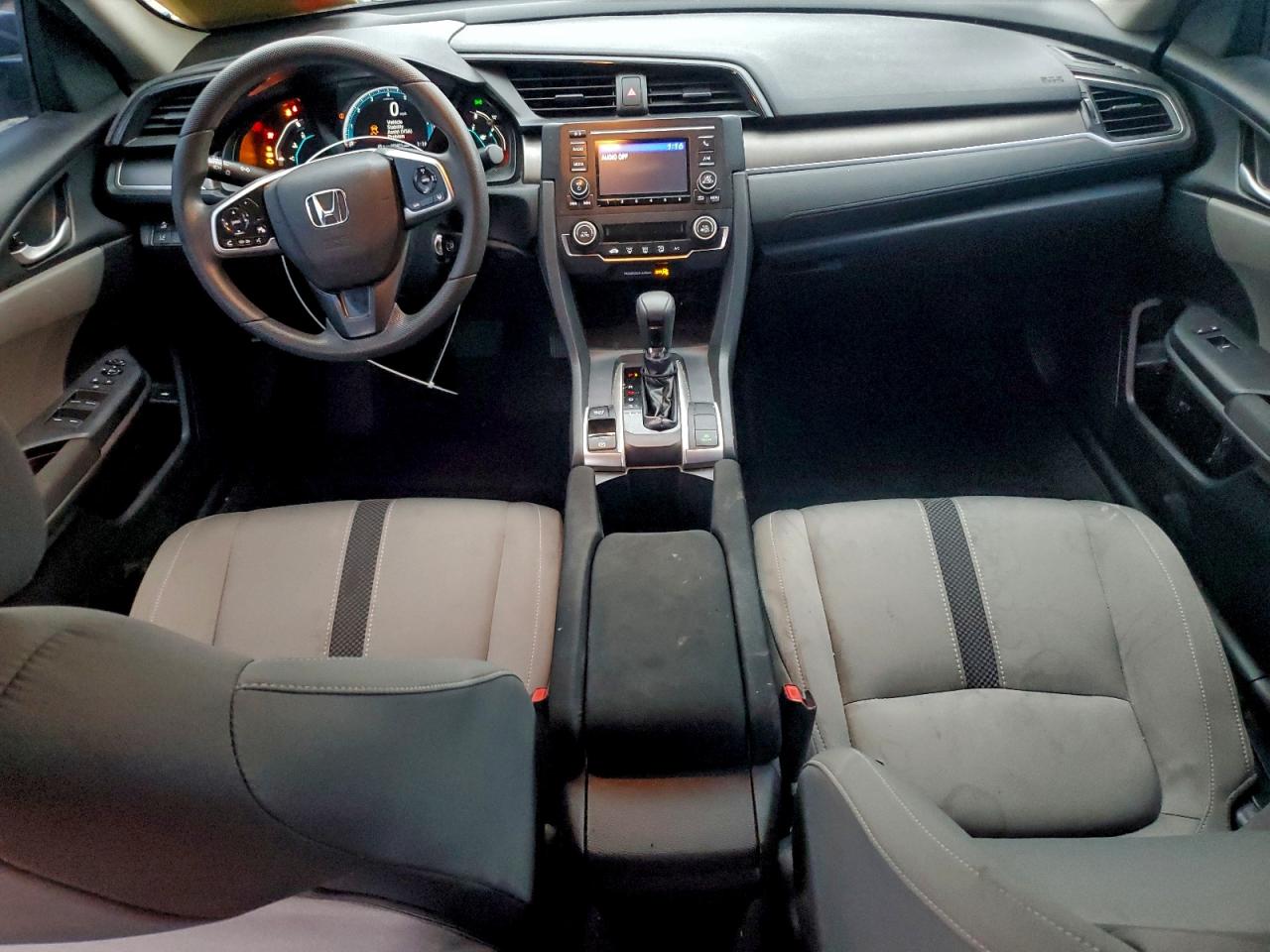 2020 HONDA CIVIC LX photo 8