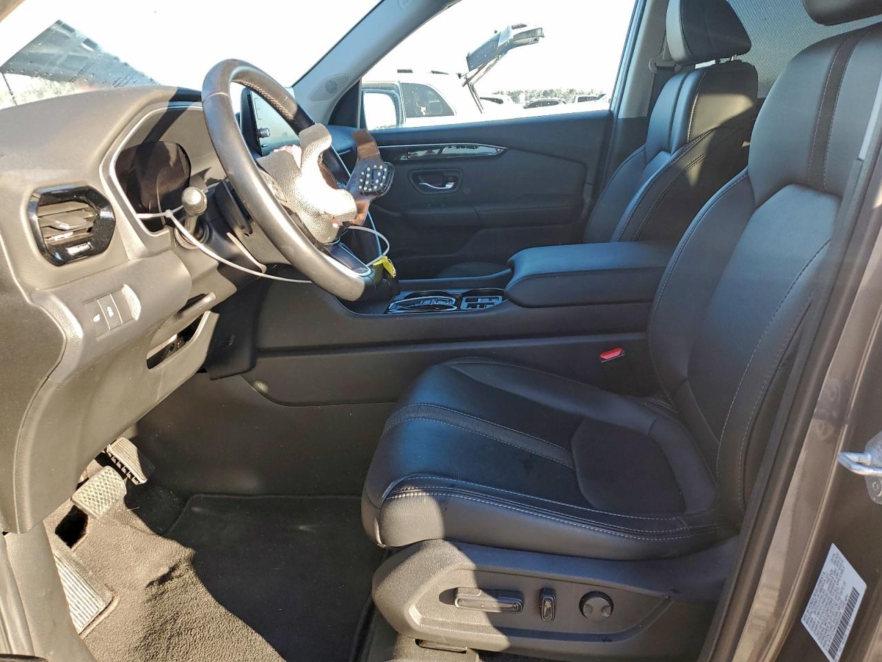 2025 HONDA PILOT EXL photo 7