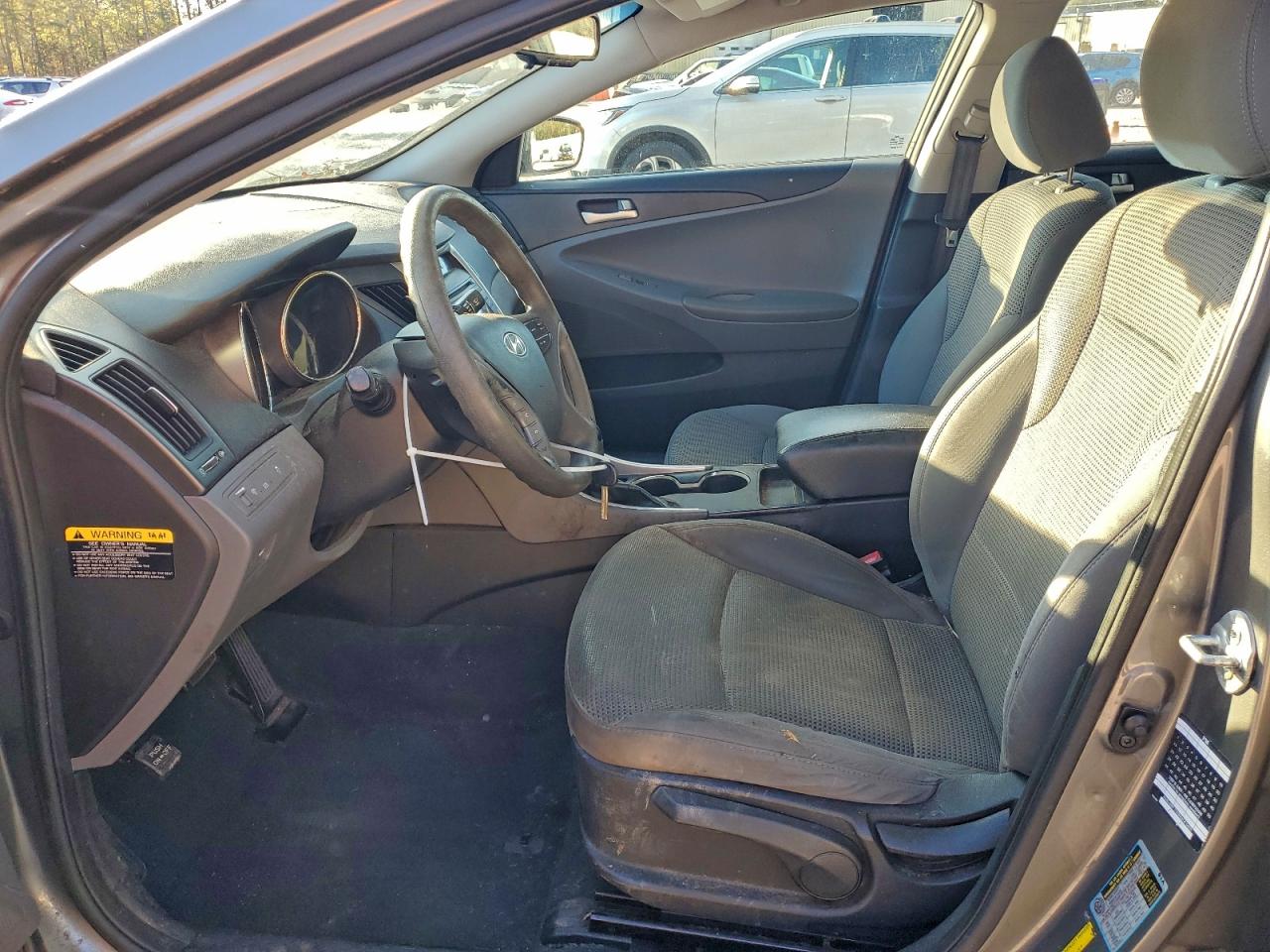 2012 HYUNDAI SONATA GLS photo 7