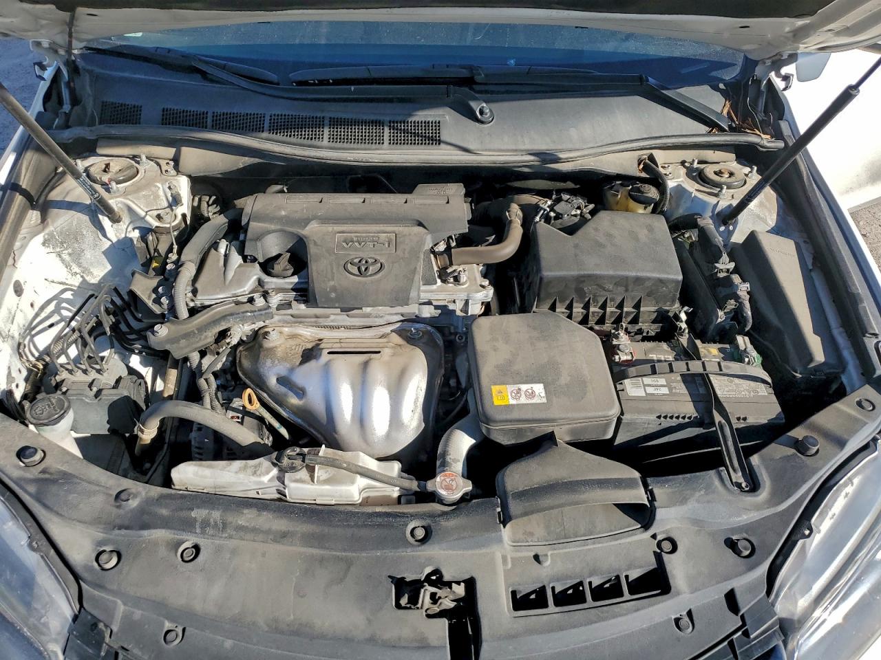 2017 TOYOTA CAMRY LE photo 11