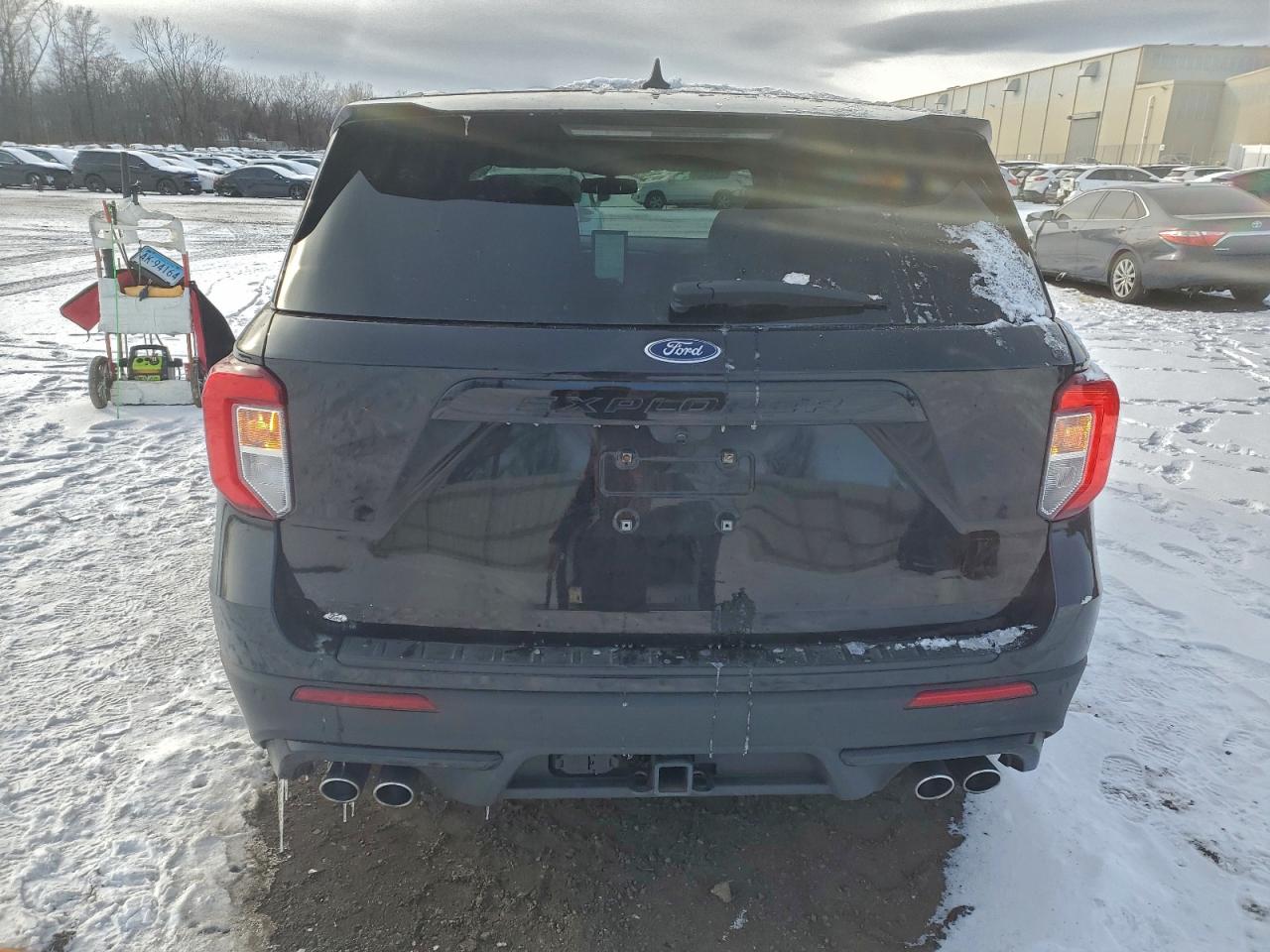 2021 FORD EXPLORER ST photo 6