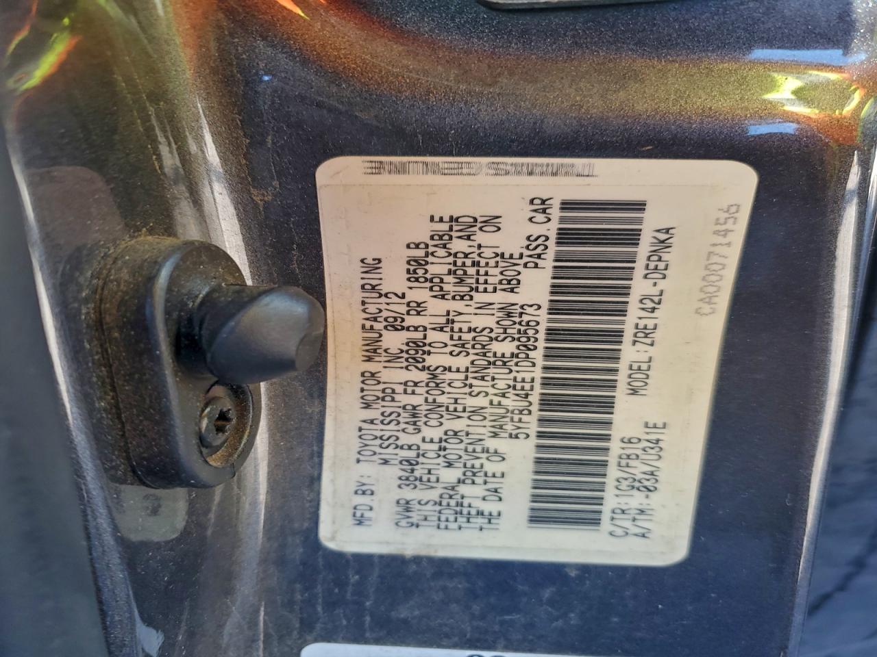 2013 TOYOTA COROLLA BASE photo 12