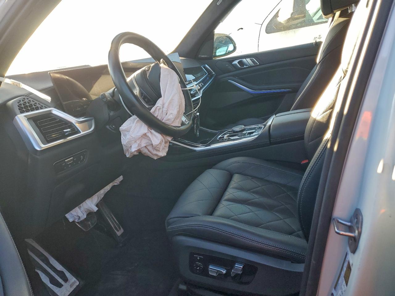 2023 BMW X7 XDRIVE40I photo 7