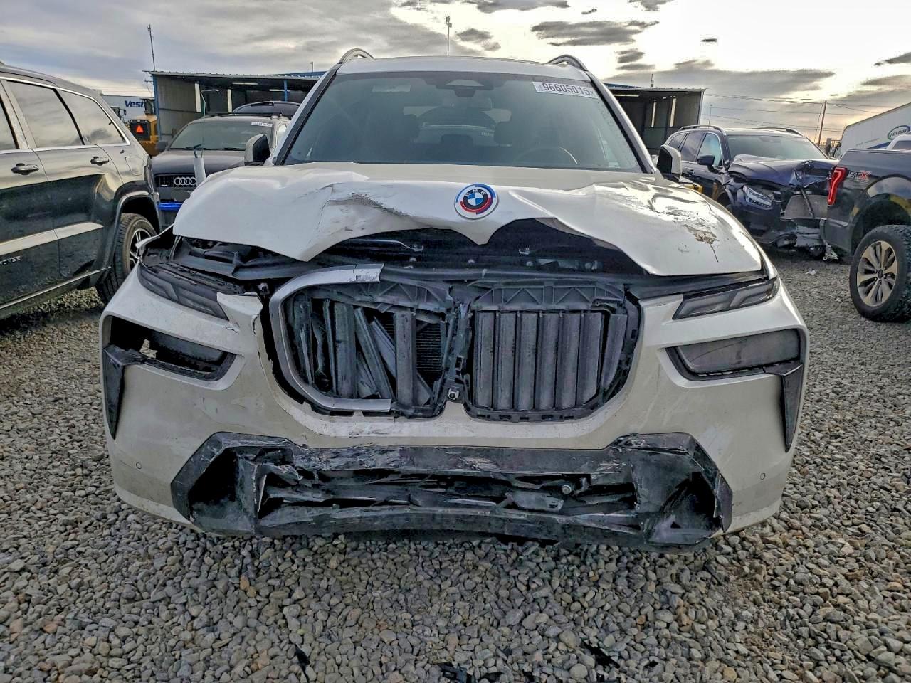 2023 BMW X7 XDRIVE40I photo 5