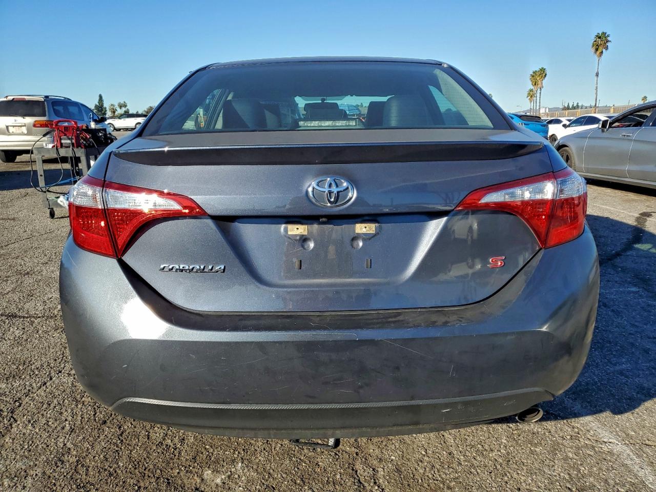2016 TOYOTA COROLLA L photo 6
